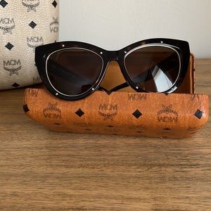 New MCM Sunglasses With Studs Brown Tortoise 53-19-140